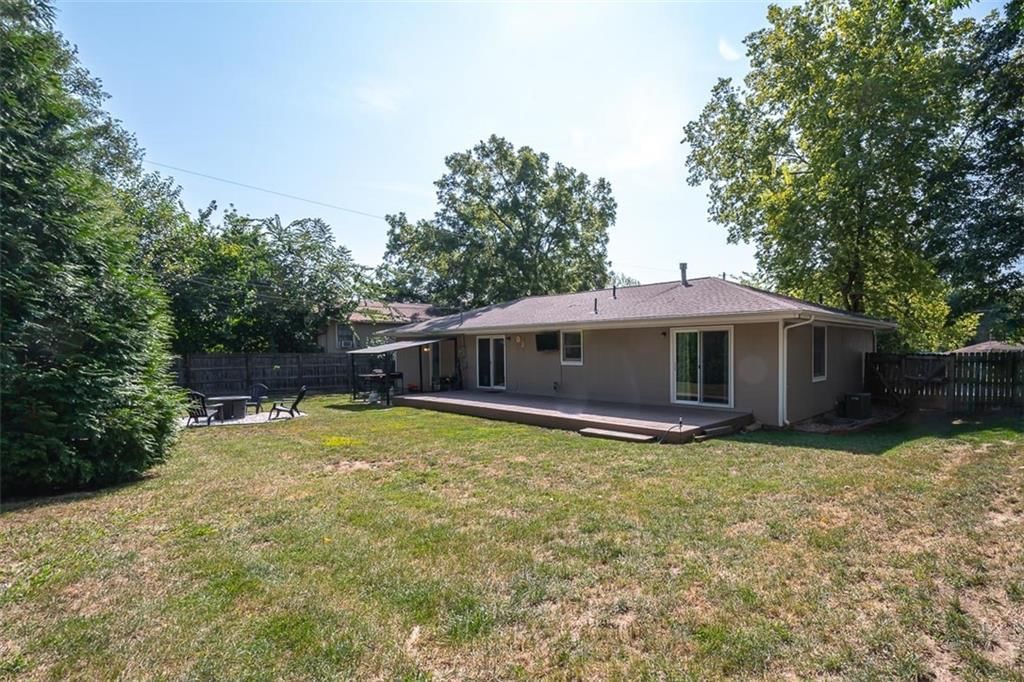 4514 Strong Avenue — photo 54