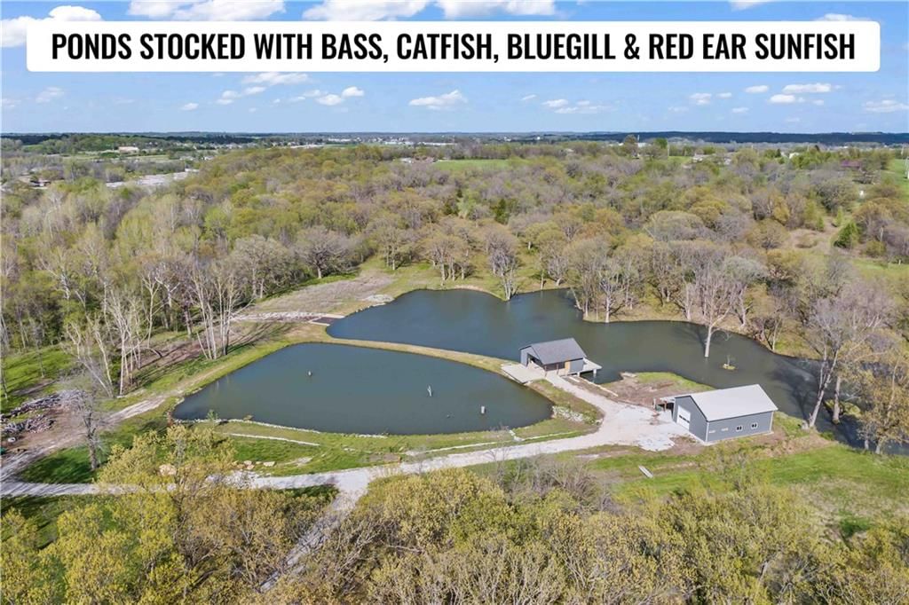 6205 S Chiles Road, Blue Springs, MO