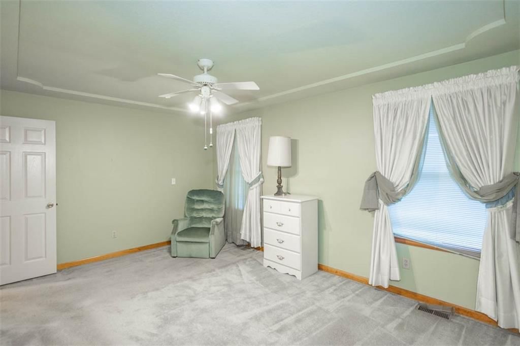 10224 Webster Avenue — photo 14