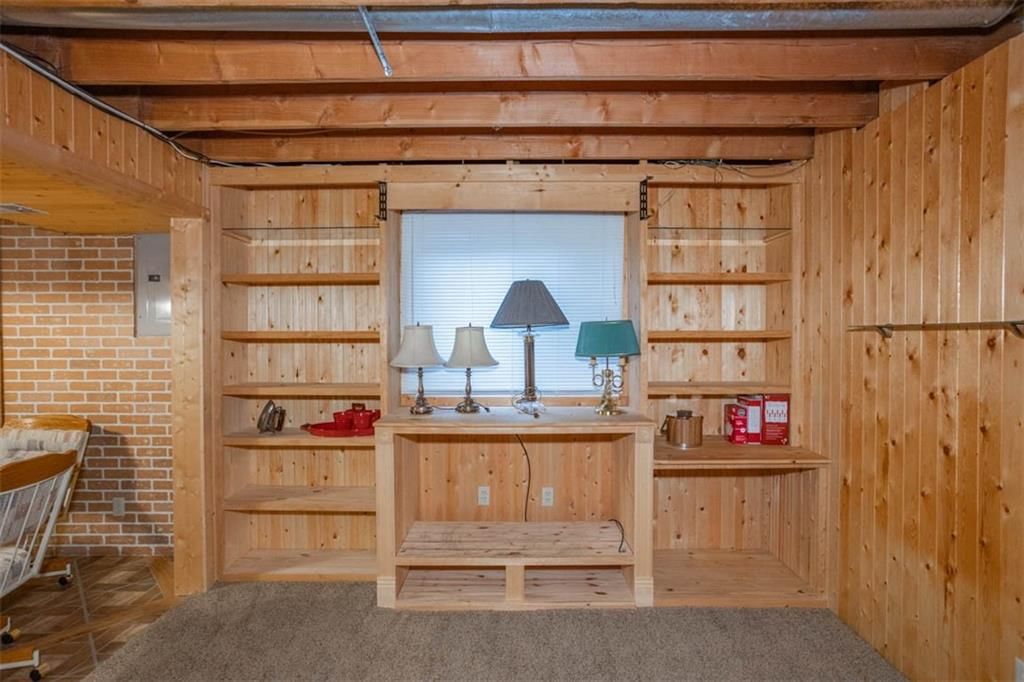 10224 Webster Avenue — photo 33