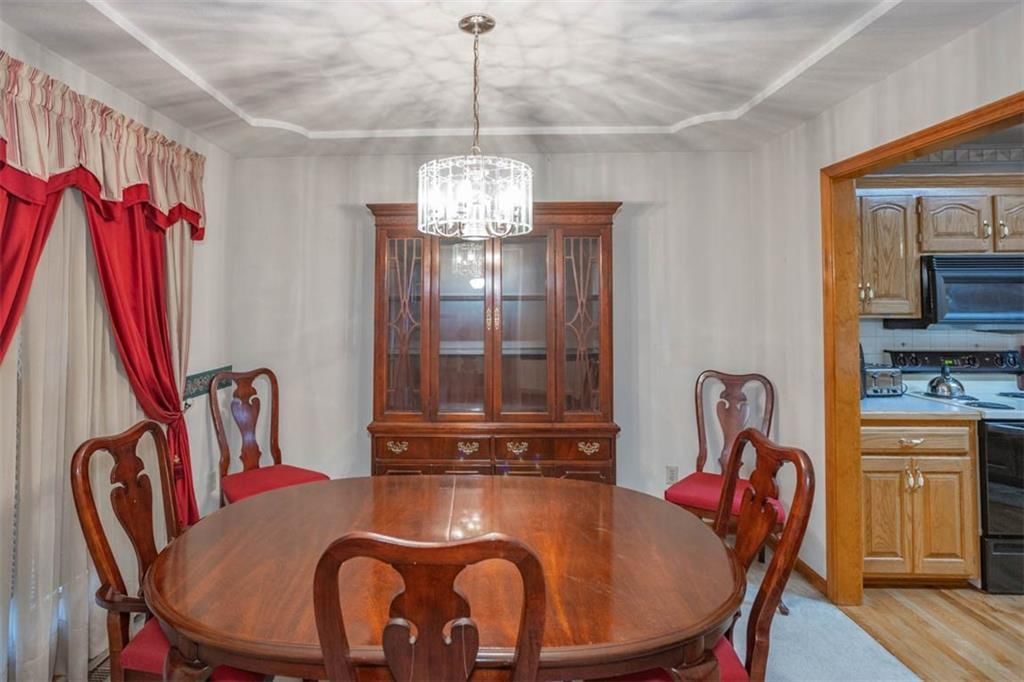 10224 Webster Avenue — photo 7