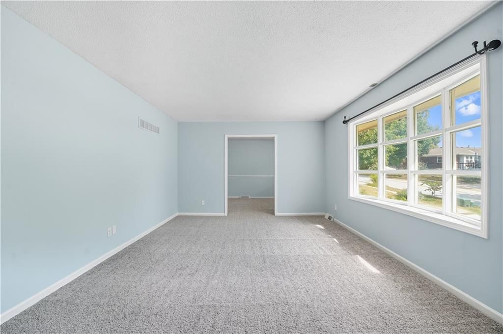 7802 N Wayne Avenue — photo 38