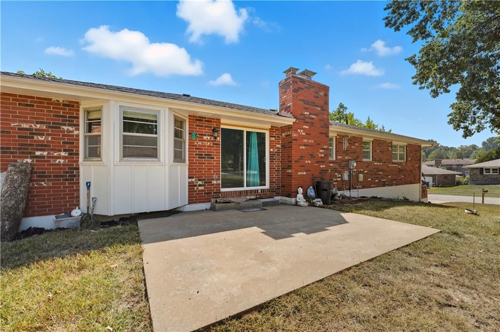 7802 N Wayne Avenue — photo 44