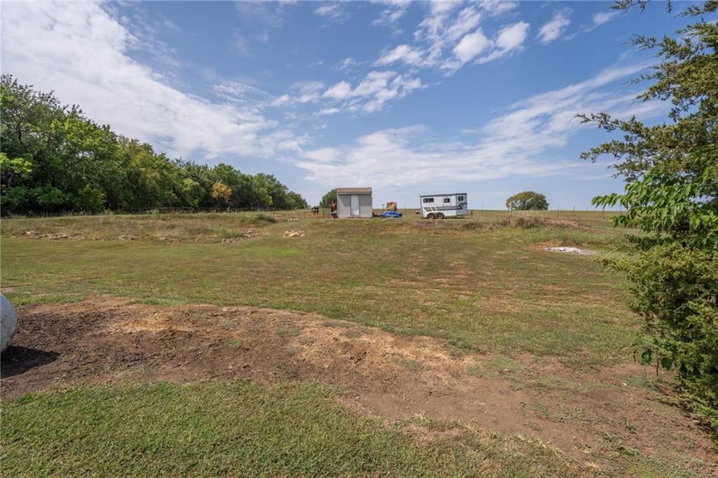 1707 Wild Horse Road — photo 31