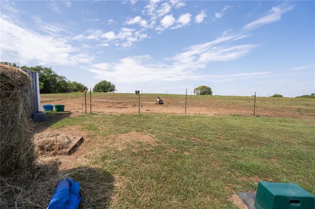 1707 Wild Horse Road — photo 34