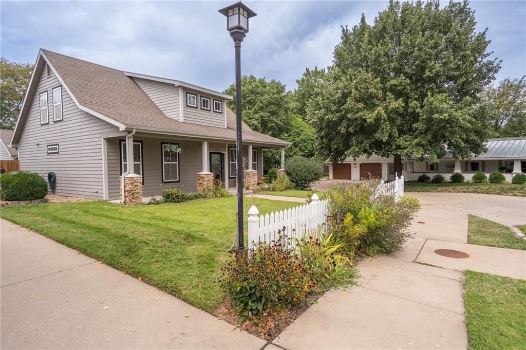 403 Pasadena Drive — photo 3