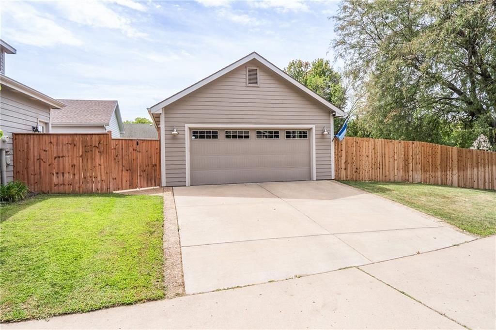 403 Pasadena Drive — photo 31