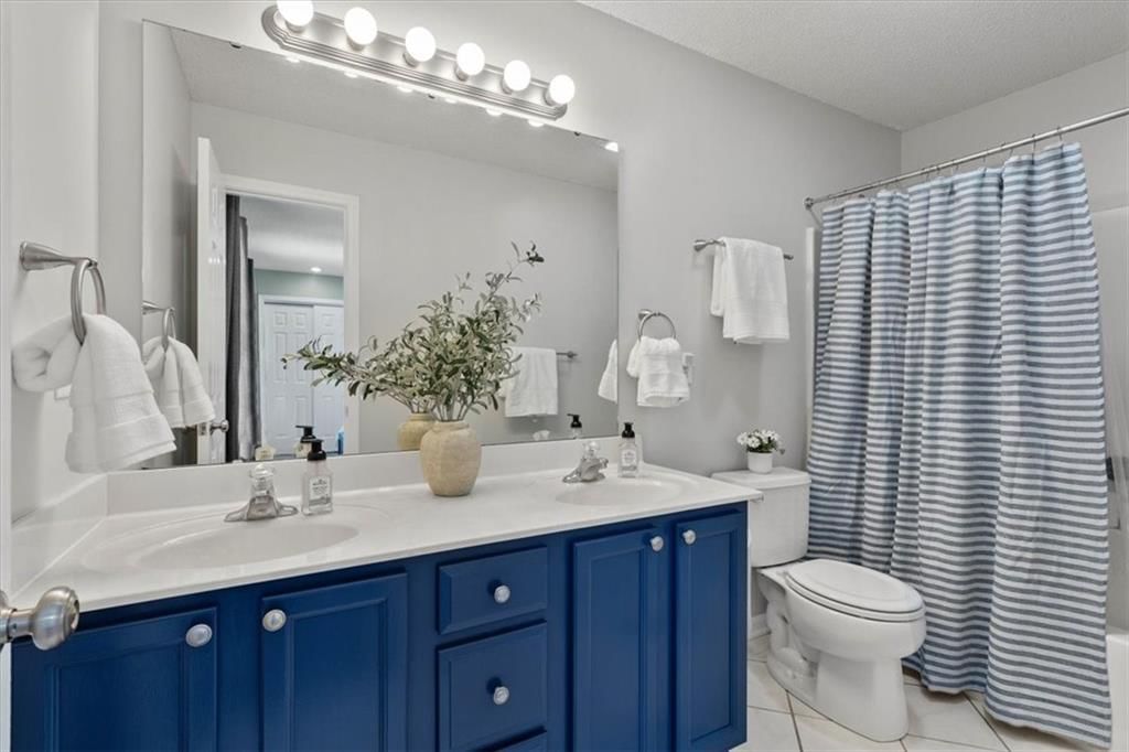 17323 Jessica Street — photo 19