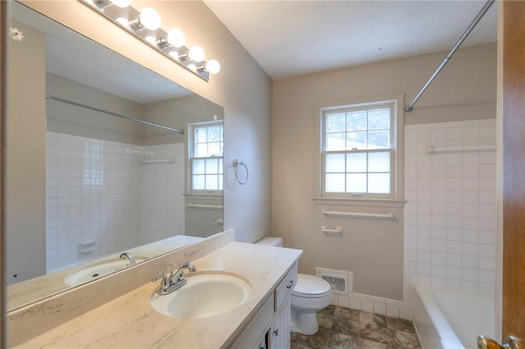 6494 Blue Ridge Boulevard — photo 10
