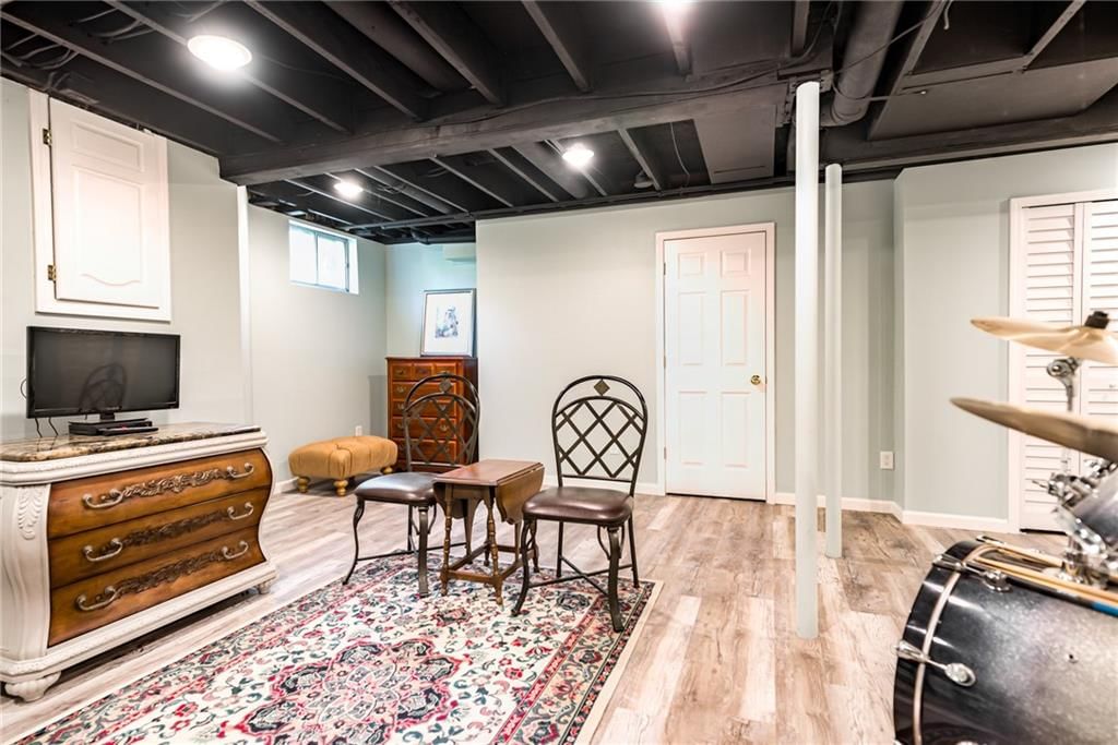 9108 W 113 Street — photo 23