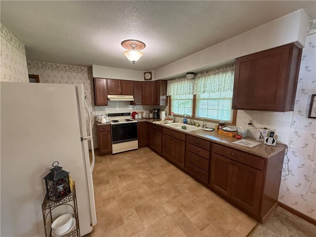 510 Country Club Road — photo 5