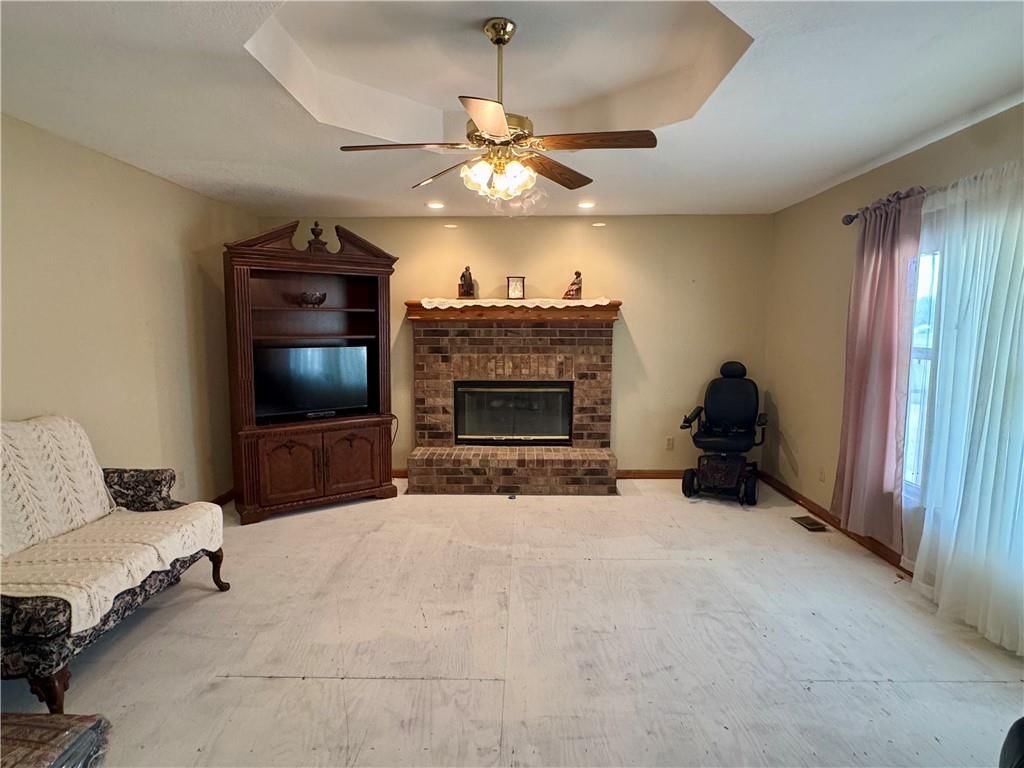 18650 153rd Street — photo 10