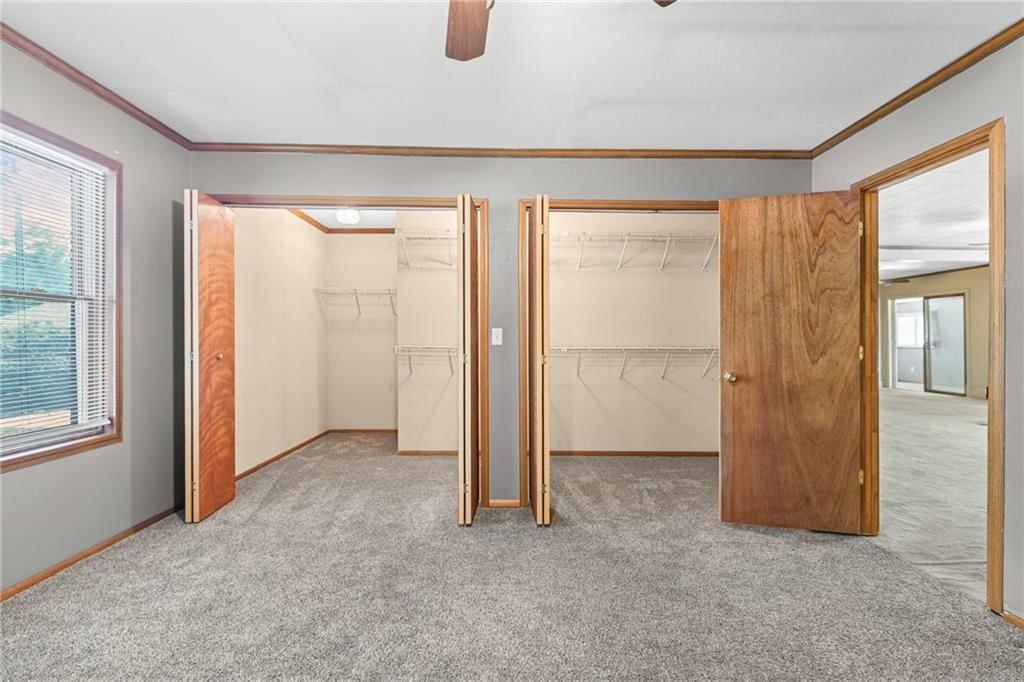 617 N Sycamore Street — photo 24