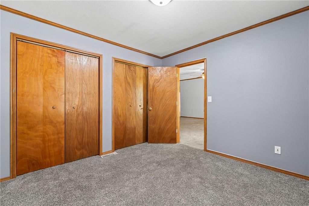 617 N Sycamore Street — photo 31