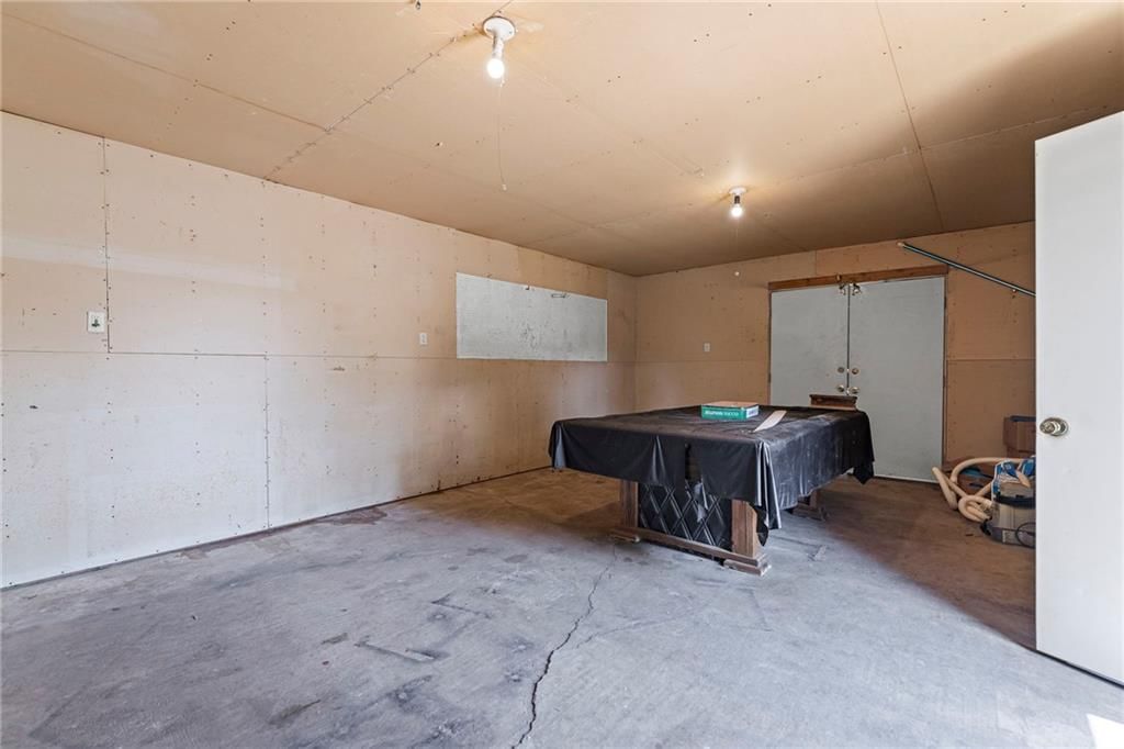 617 N Sycamore Street — photo 35