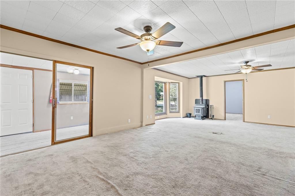 617 N Sycamore Street — photo 8