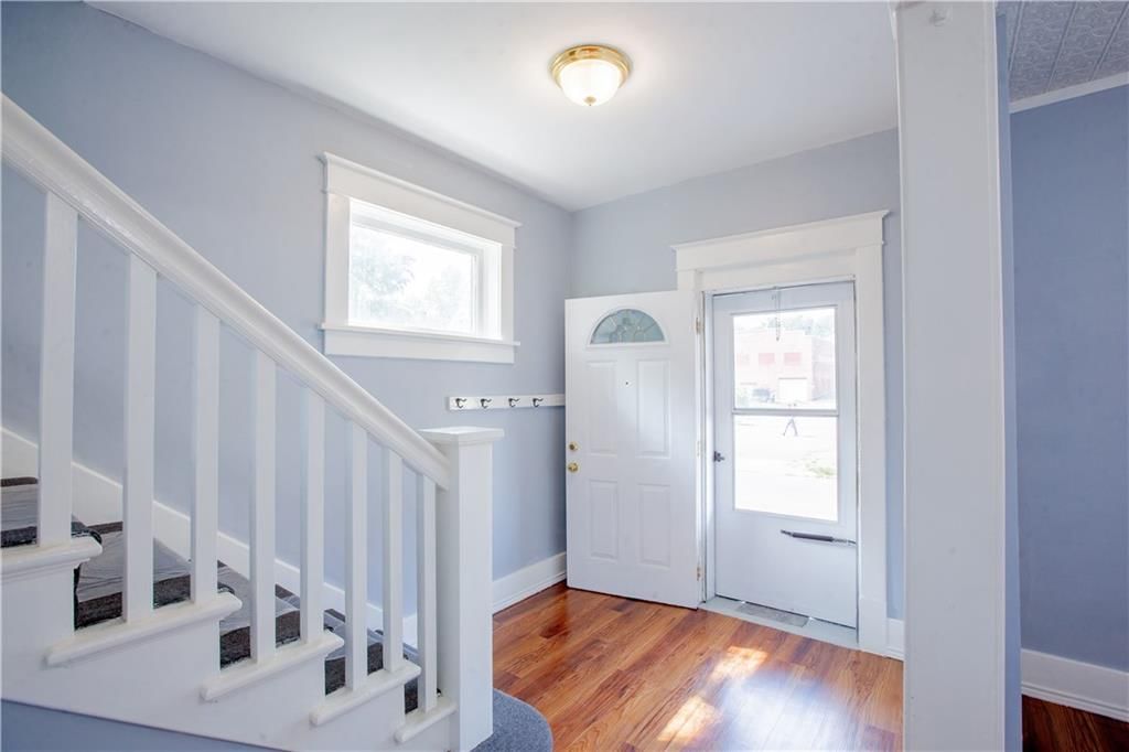 1340 Buchanan Avenue — photo 3