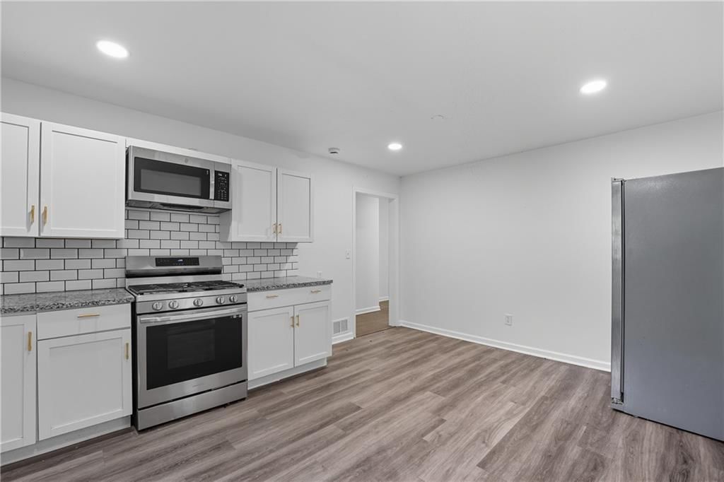 3644 N Woodland Avenue — photo 10
