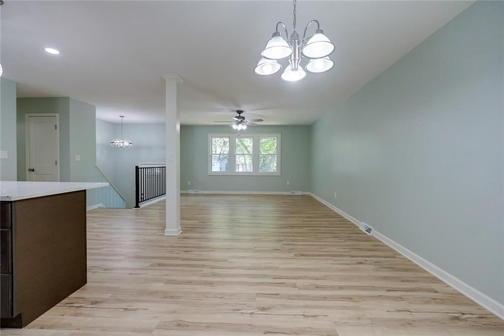 1901 SW Gladstone Drive — photo 8