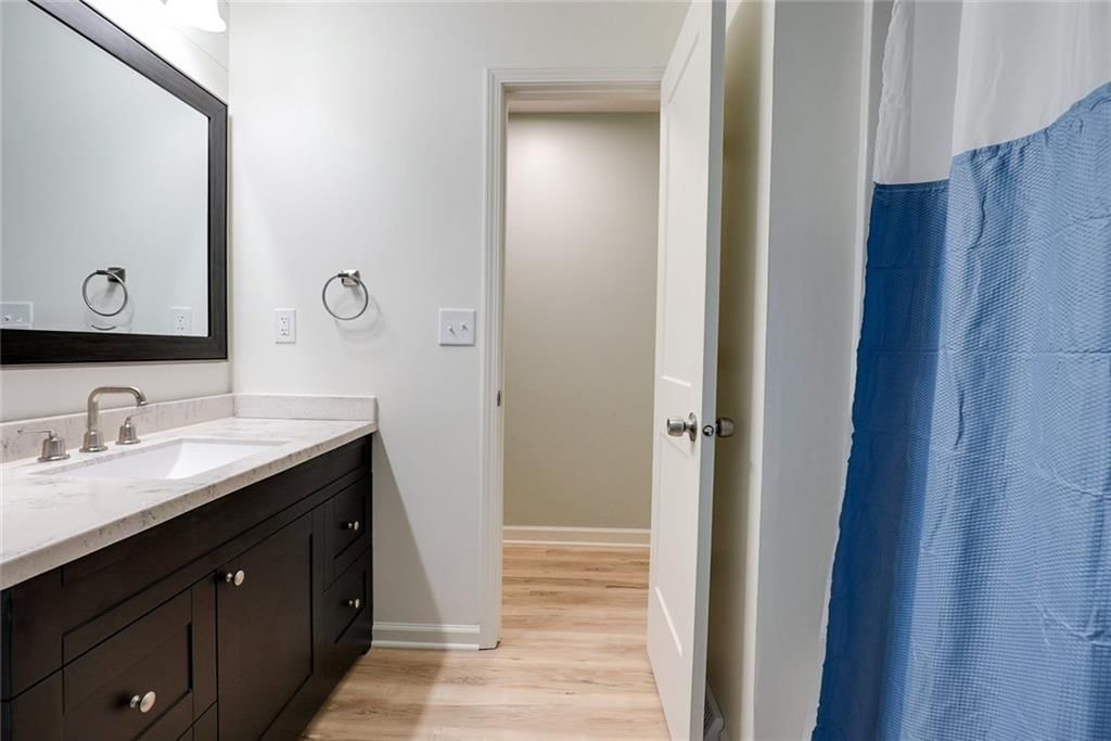 1901 SW Gladstone Drive — photo 10