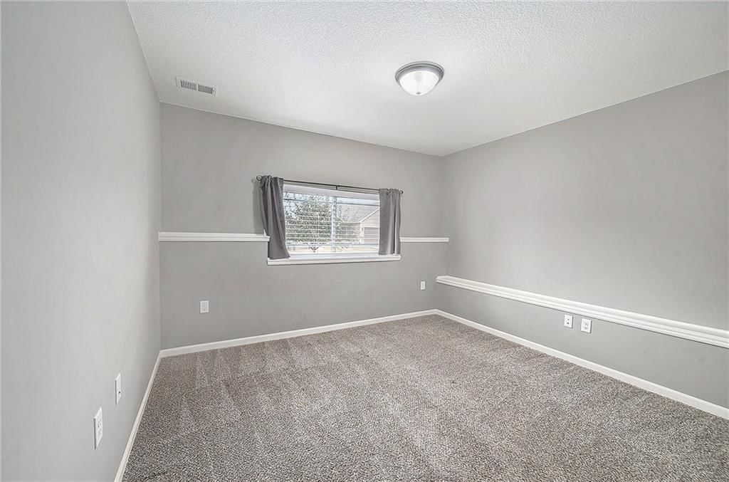 11303 Yecker Avenue — photo 23