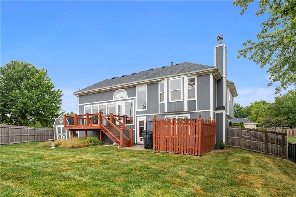 1007 NW Long Drive — photo 27
