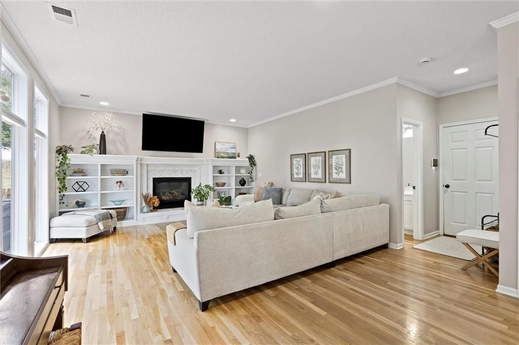 2352 SW River Spring Road — photo 9
