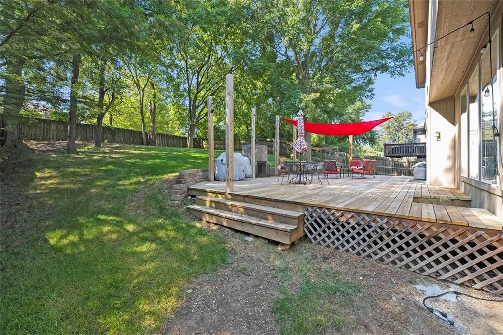 8123 NW 80 Street — photo 33