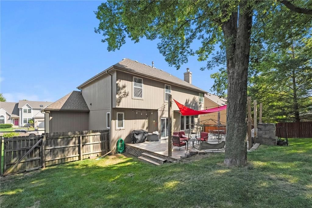 8123 NW 80 Street — photo 35