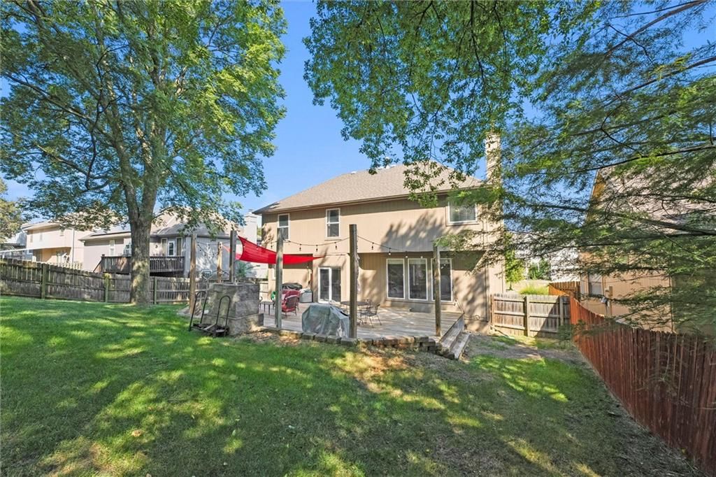 8123 NW 80 Street — photo 38