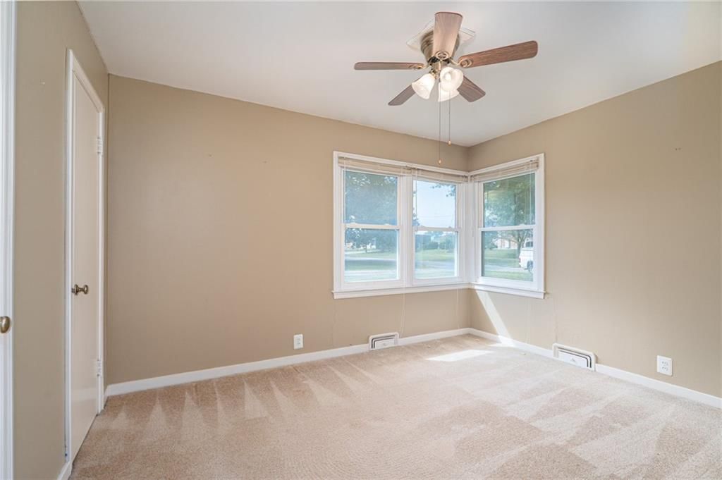 1431 S Hickory Street — photo 20