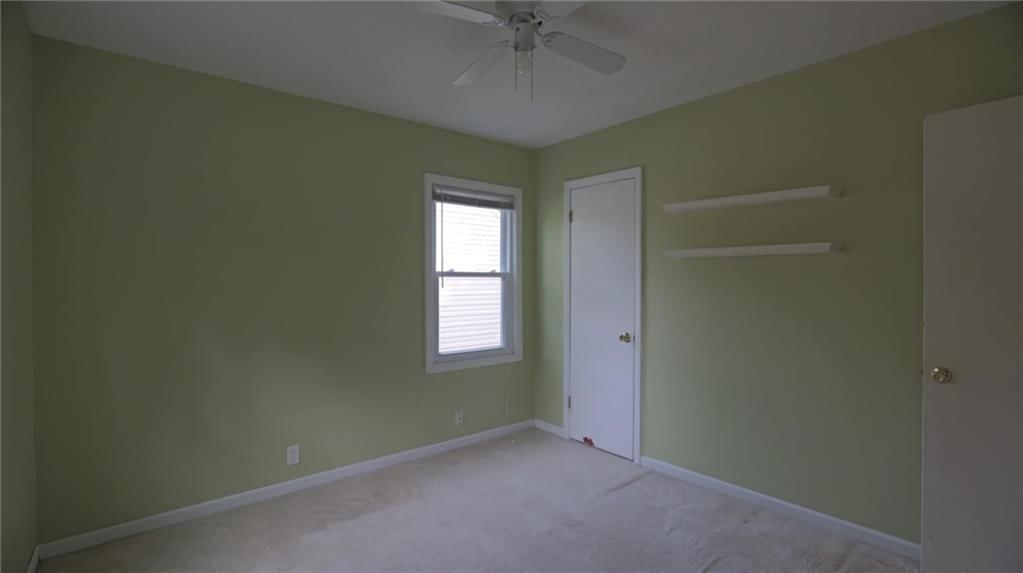 1012 E Fredrickson Drive — photo 6