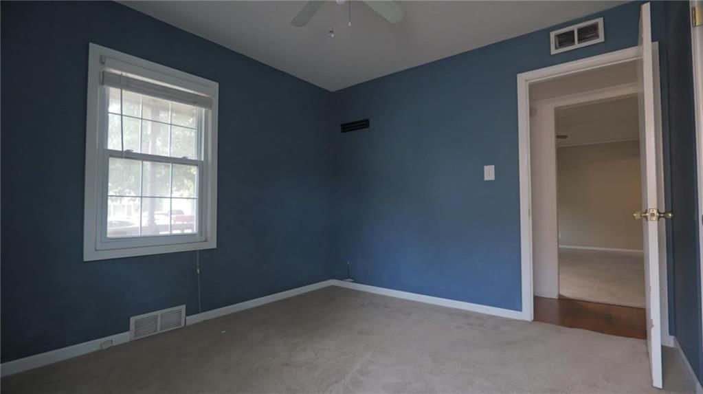 1012 E Fredrickson Drive — photo 8