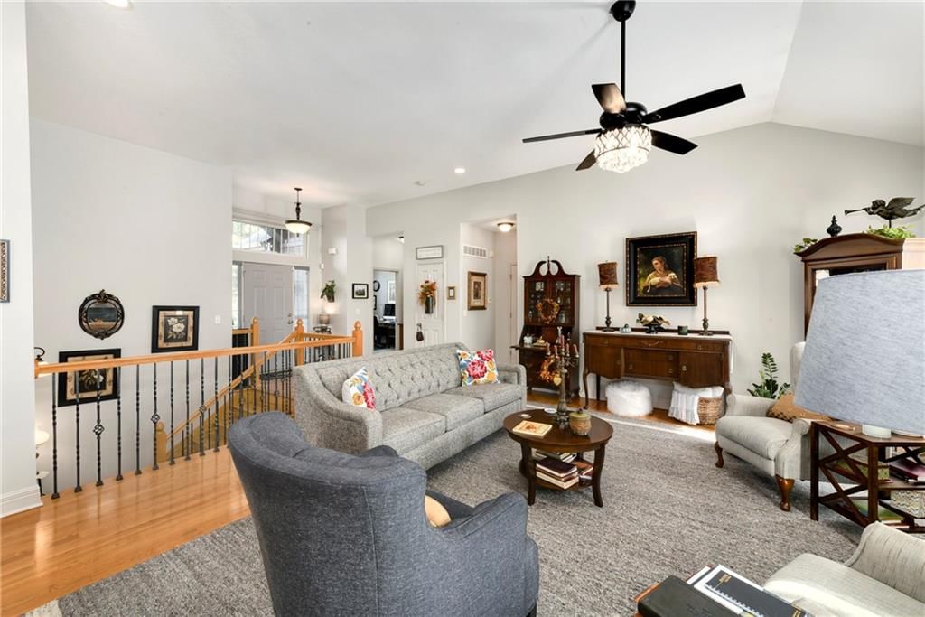 4421 Grand Court — photo 8