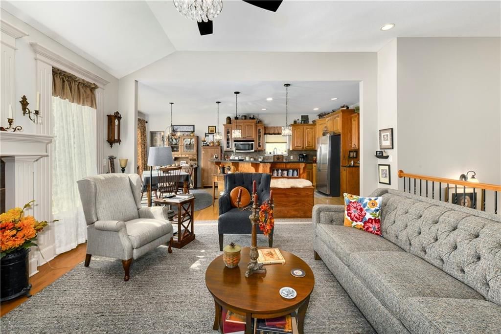 4421 Grand Court — photo 9