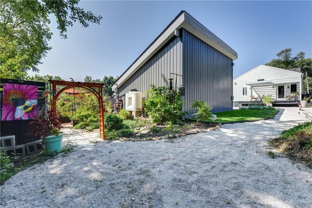 7733 Madison Street — photo 38