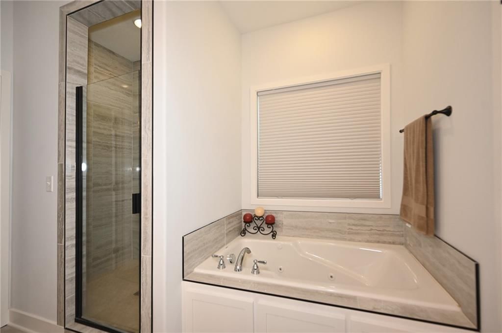 106 Troutman Circle — photo 11