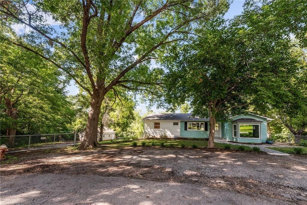 6632 Tauromee Avenue — photo 28