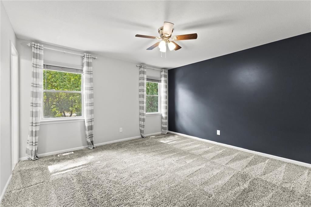 406 NE Keystone Drive — photo 16