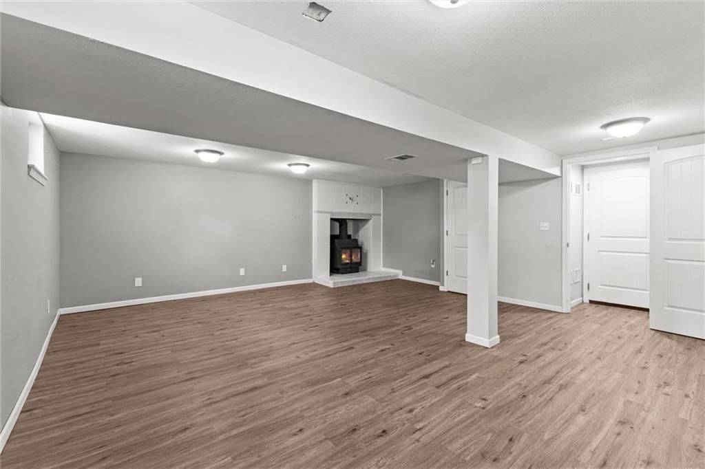 406 NE Keystone Drive — photo 25