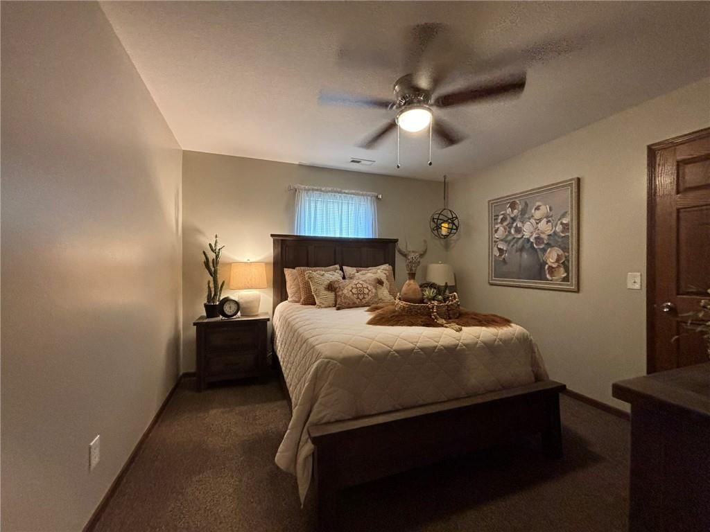206 N Cypress Unit B Street — photo 20
