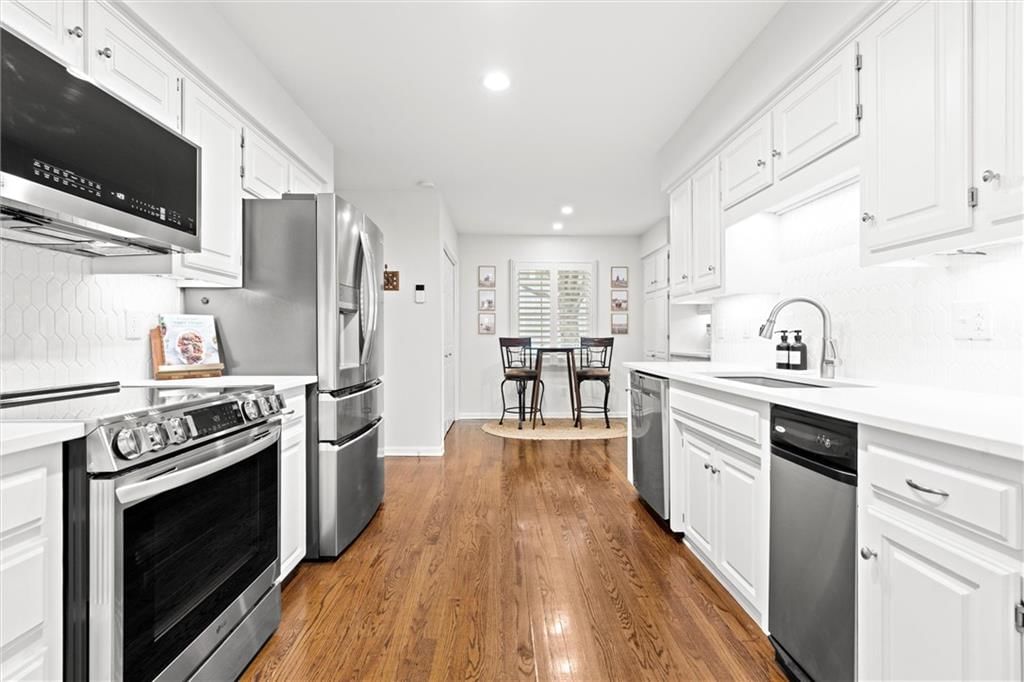 4403 W 112th Terrace — photo 13