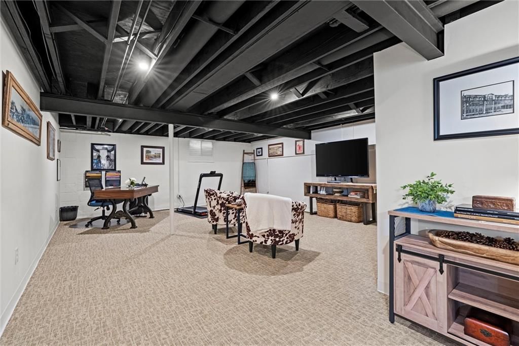 4403 W 112th Terrace — photo 32