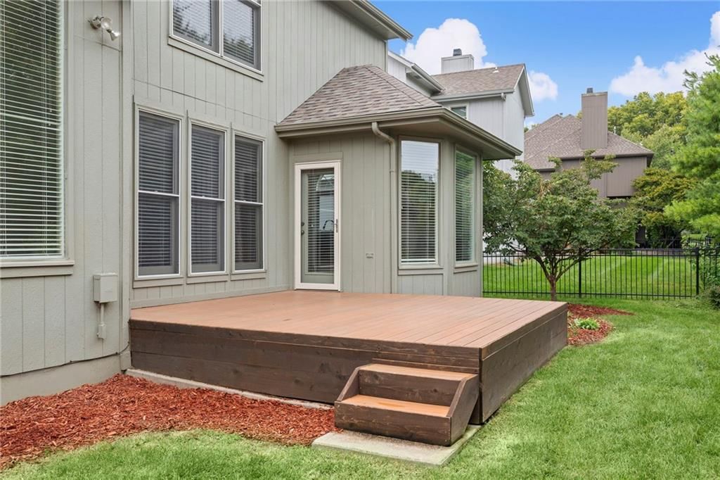13915 Rosehill Lane — photo 36