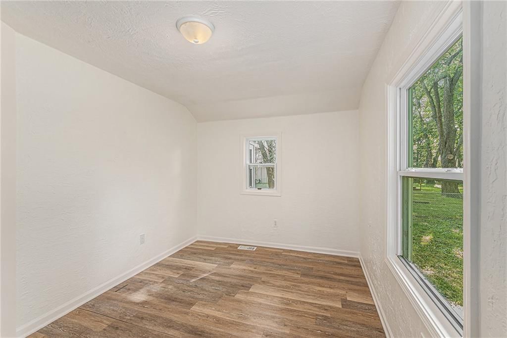 601 Deweese Street — photo 14