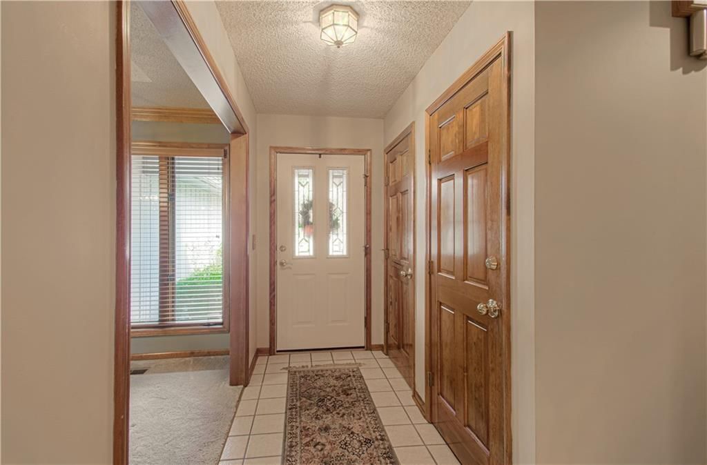 7004 N Benton Court — photo 3