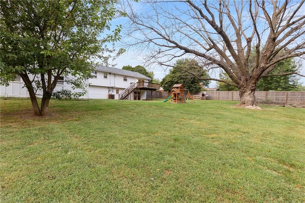 1406 Grandview Drive — photo 33
