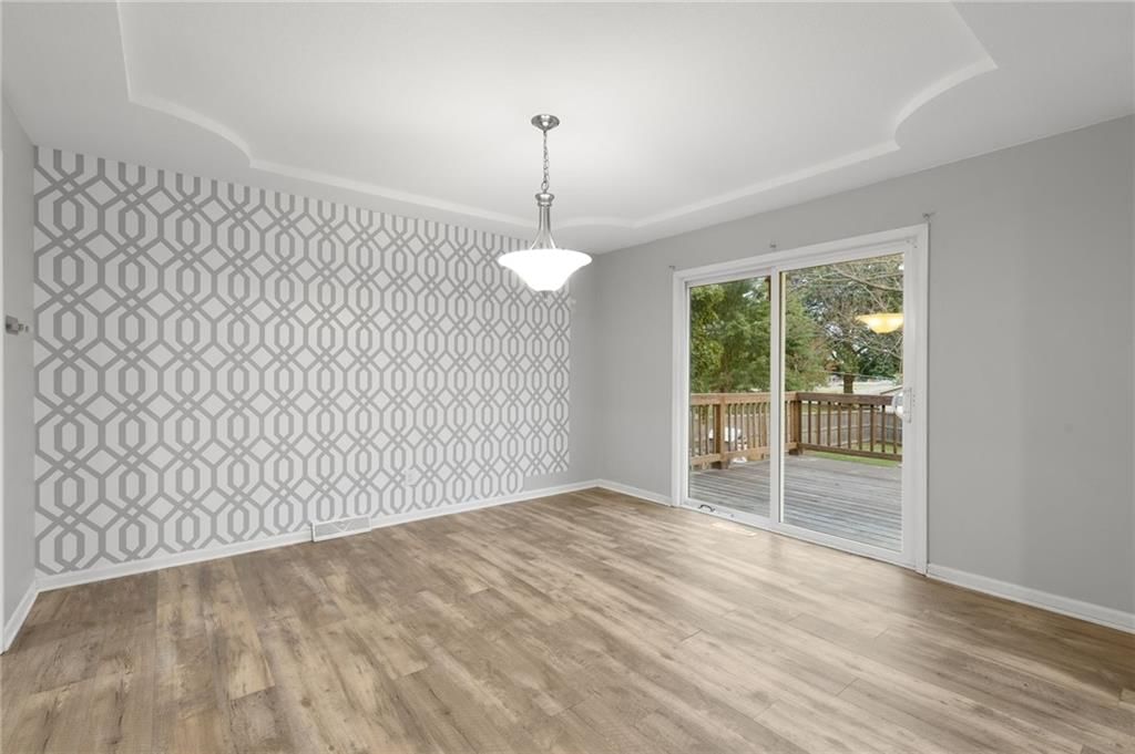 1406 Grandview Drive — photo 10