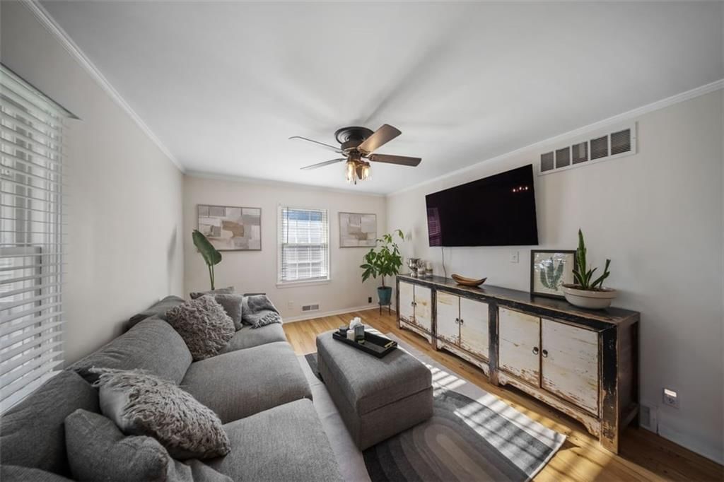 1113 W 85th Street — photo 12