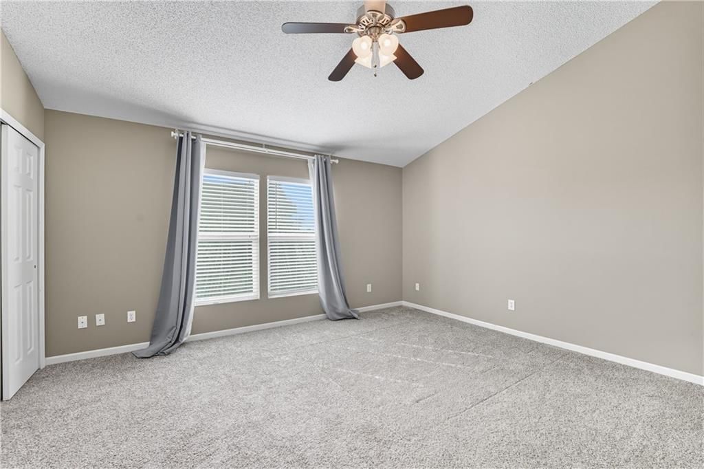 5426 N Hickory Street — photo 13